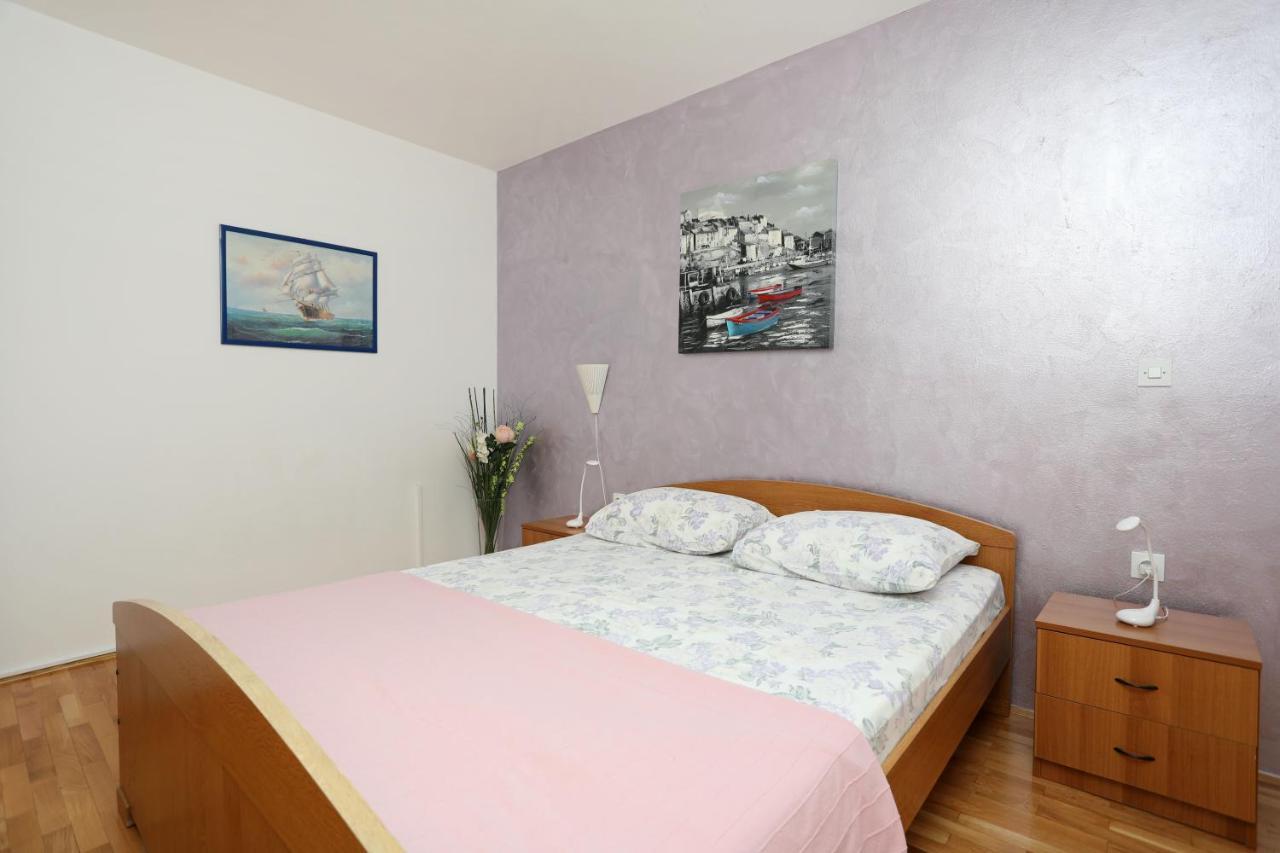 Greenhouse Family Apartments ราบัซ ภายนอก รูปภาพ